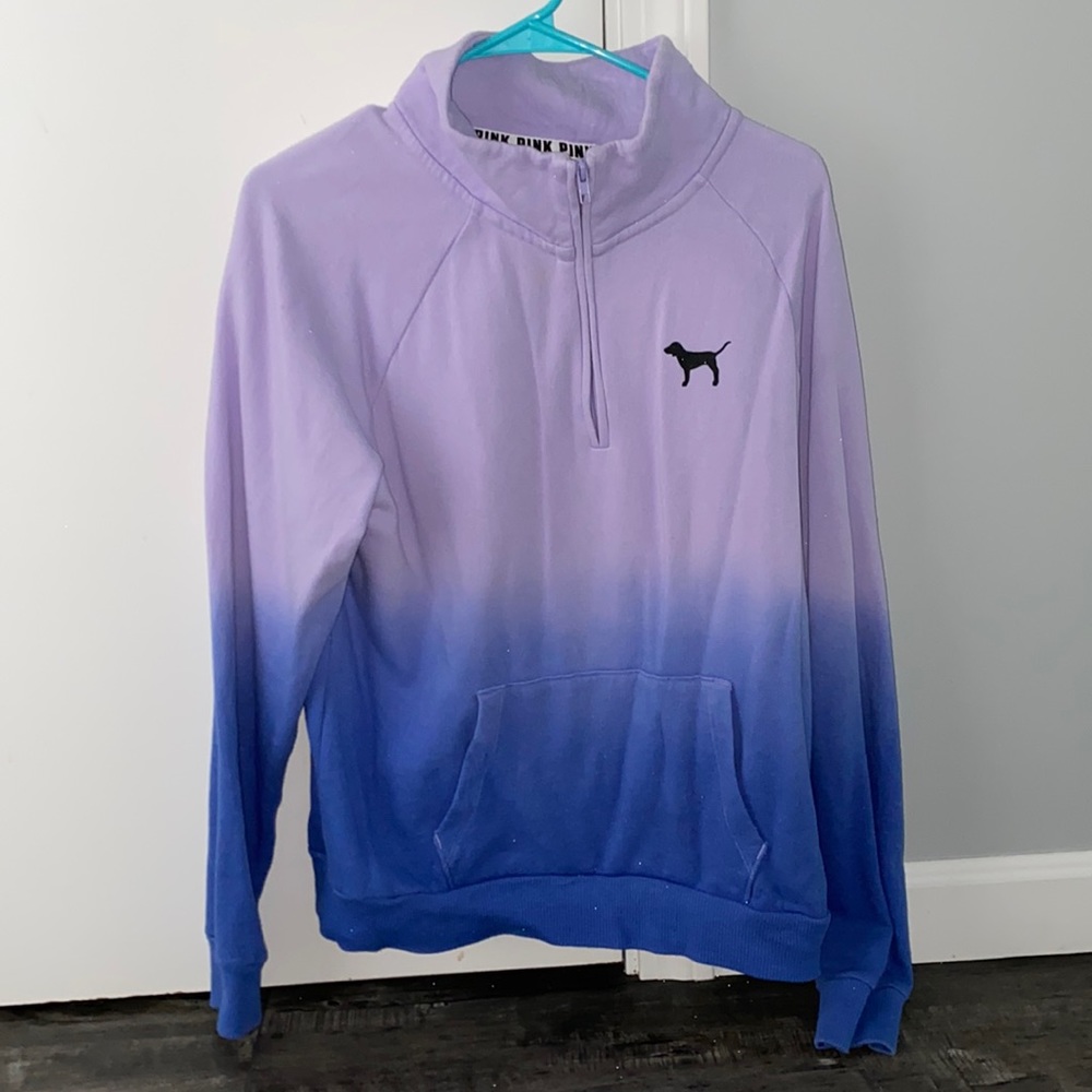 PINK Sweatshirt